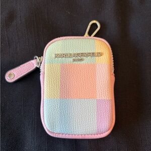 Karl Lagerfeld Paris AirPods Case Pouch 🎧✨